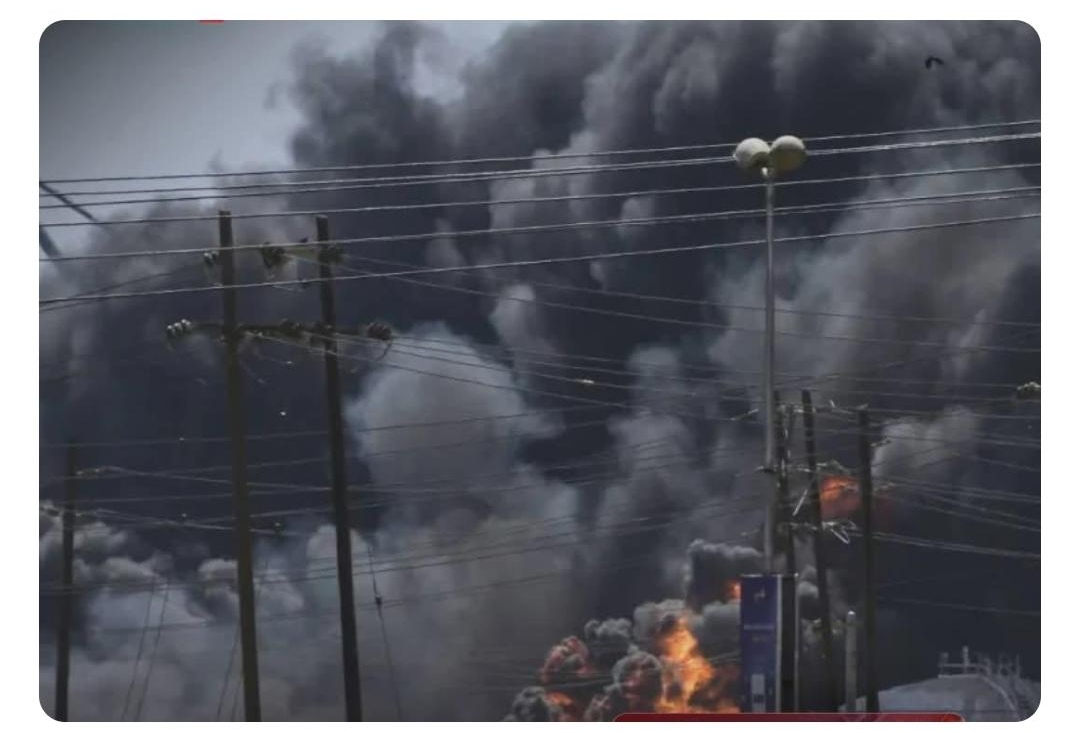 🛑 *ولن يخلف الله وعده* 
*الدكتور/ نجم الدين صالح أحمد معقبا  علي مقال الدكتور/ أحمد التجاني" الحقو خائن سنجة بقائمة الخونة الثلاثة عشر " !!*