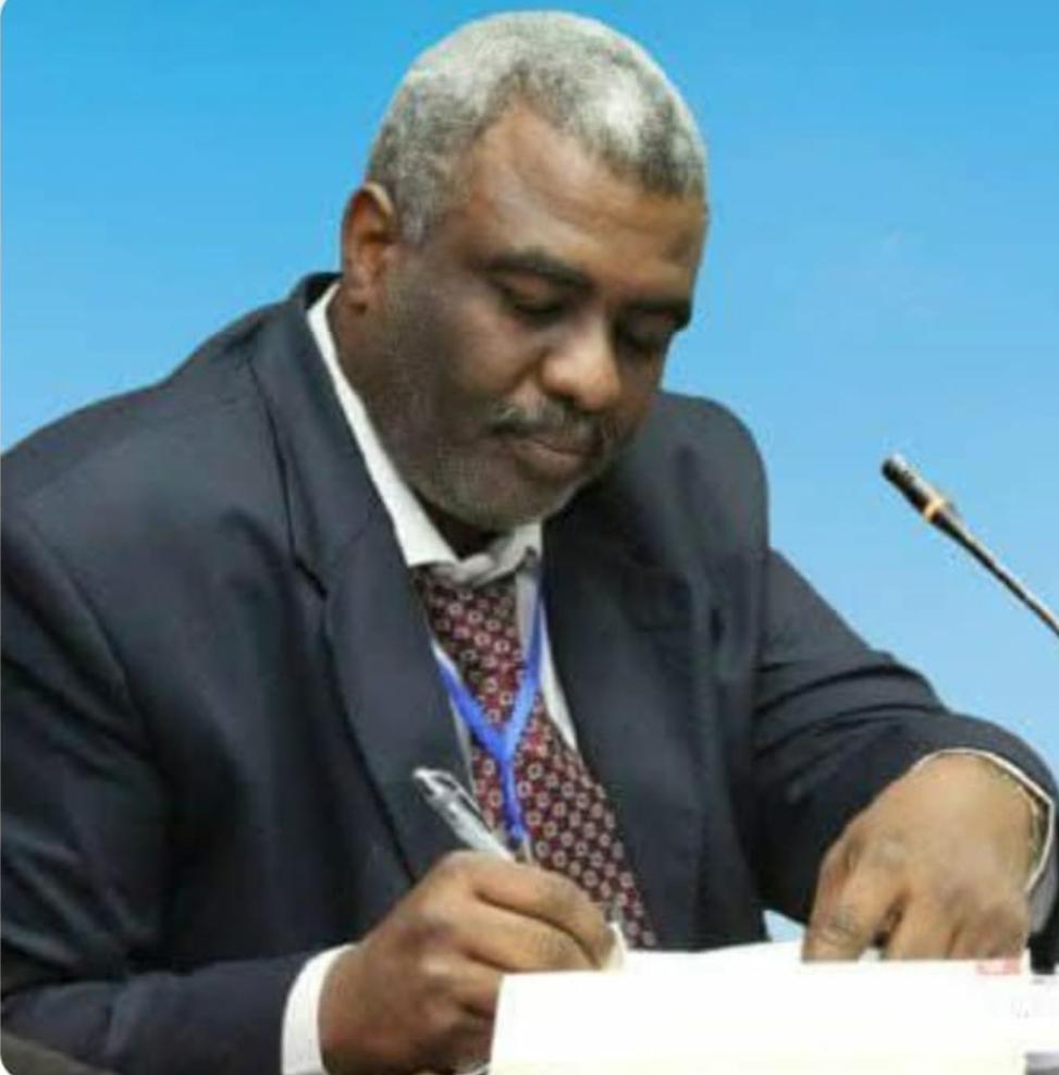 وجه الحقيقة | د. إبراهيم شقلاوي

الجامعة.. أزمة اختيار أم أزمة دولة؟