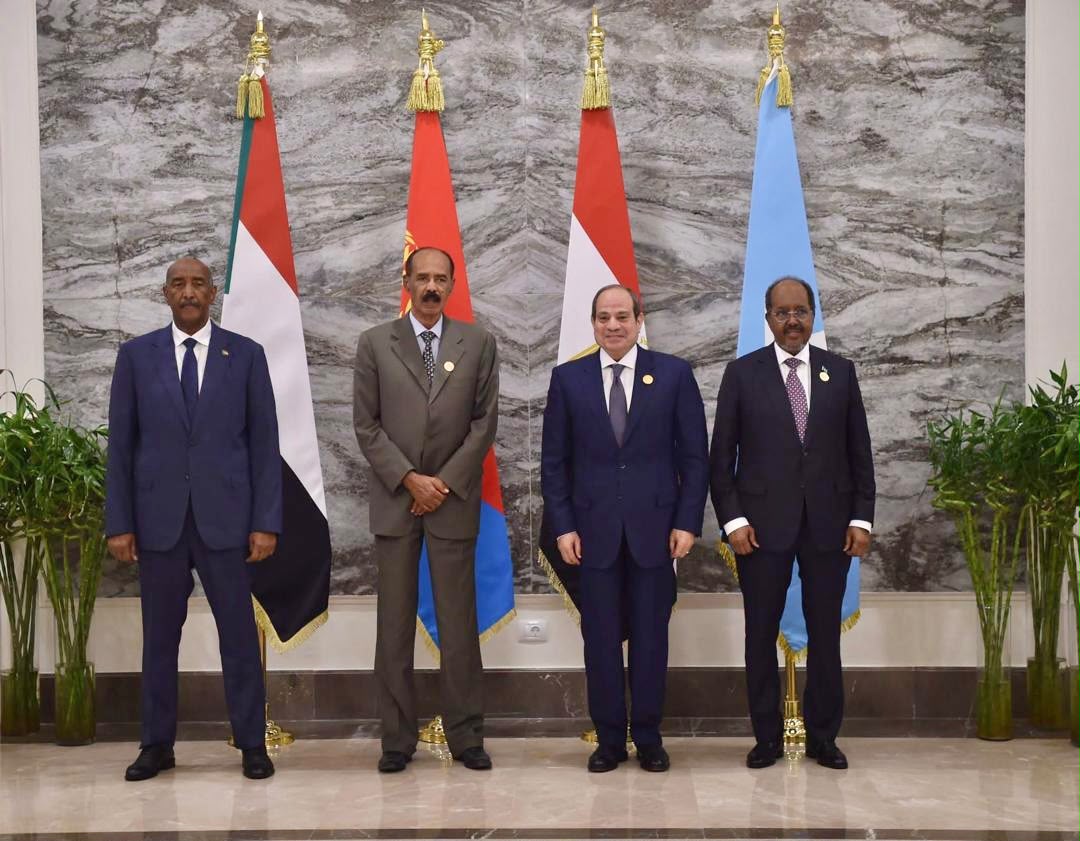 البرهان في العلمين .. قمة رباعية تبحث أمن السودان والقرن الأفريقي والبحر الأحمر
بقلم : علي يوسف تبيدي